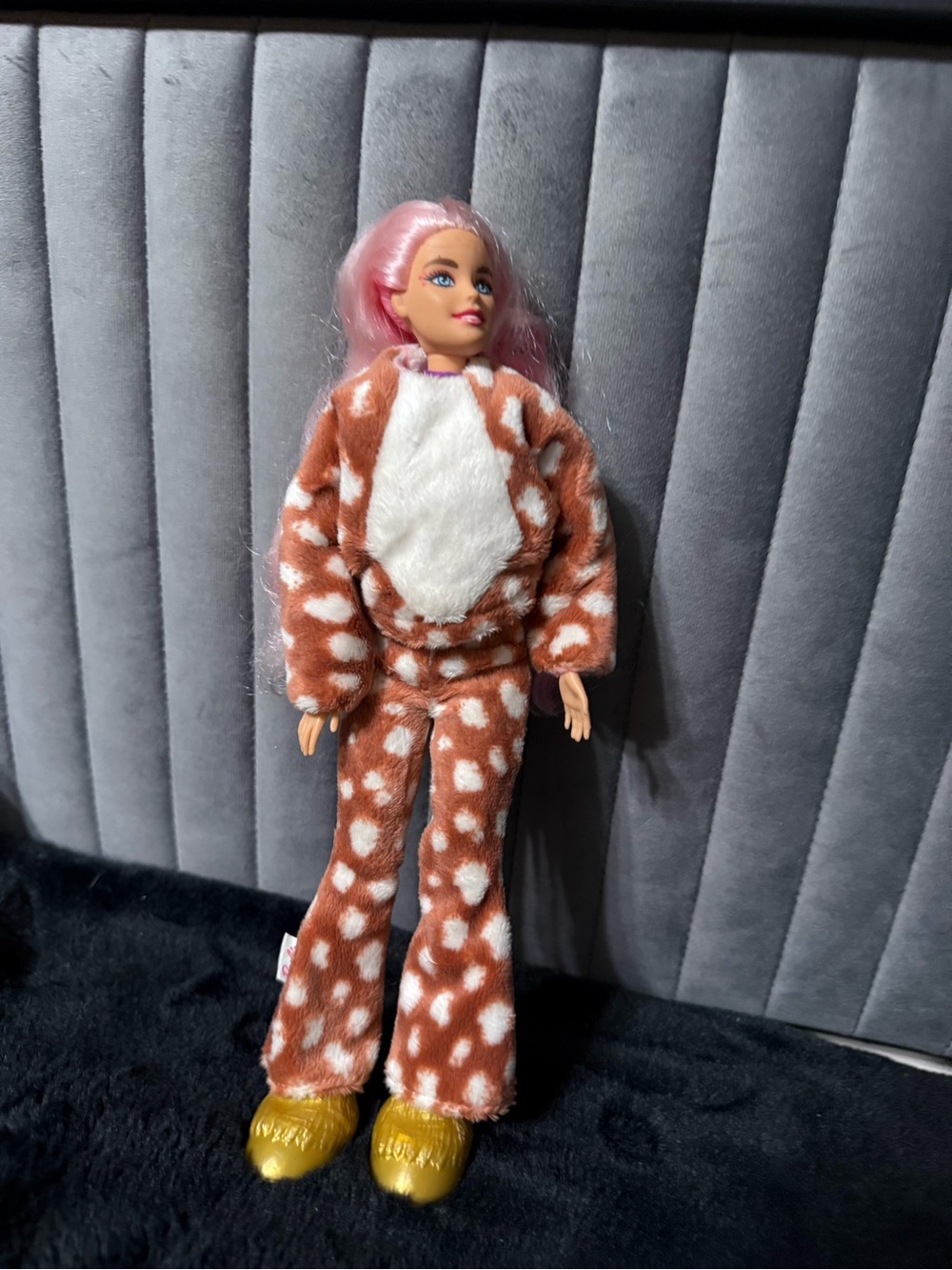 Barbie Cutie Reveal Deer Doll Pink Hair Brown Deer Outfit Mattel Incomplete